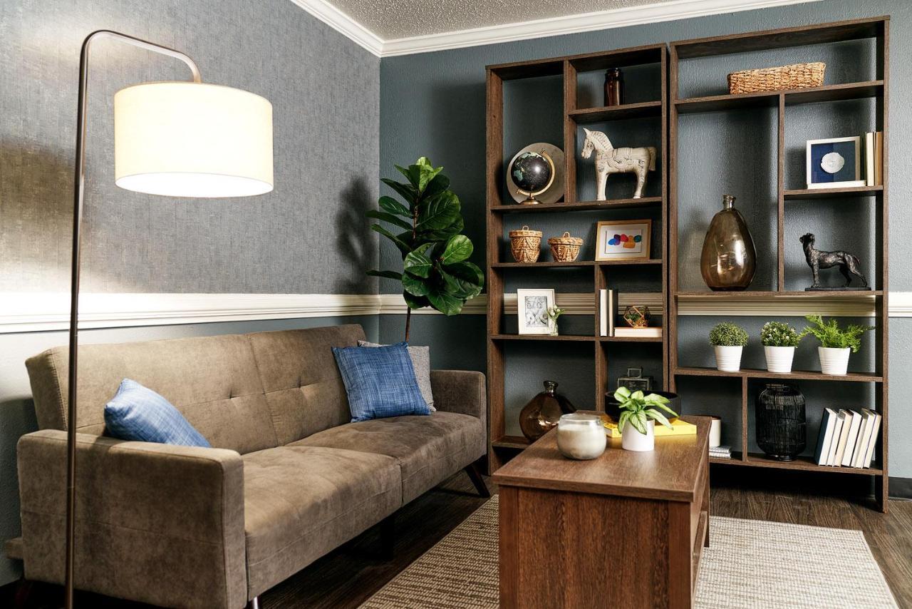 Intown Suites Extended Stay Tampa Fl Orient Park المظهر الخارجي الصورة
